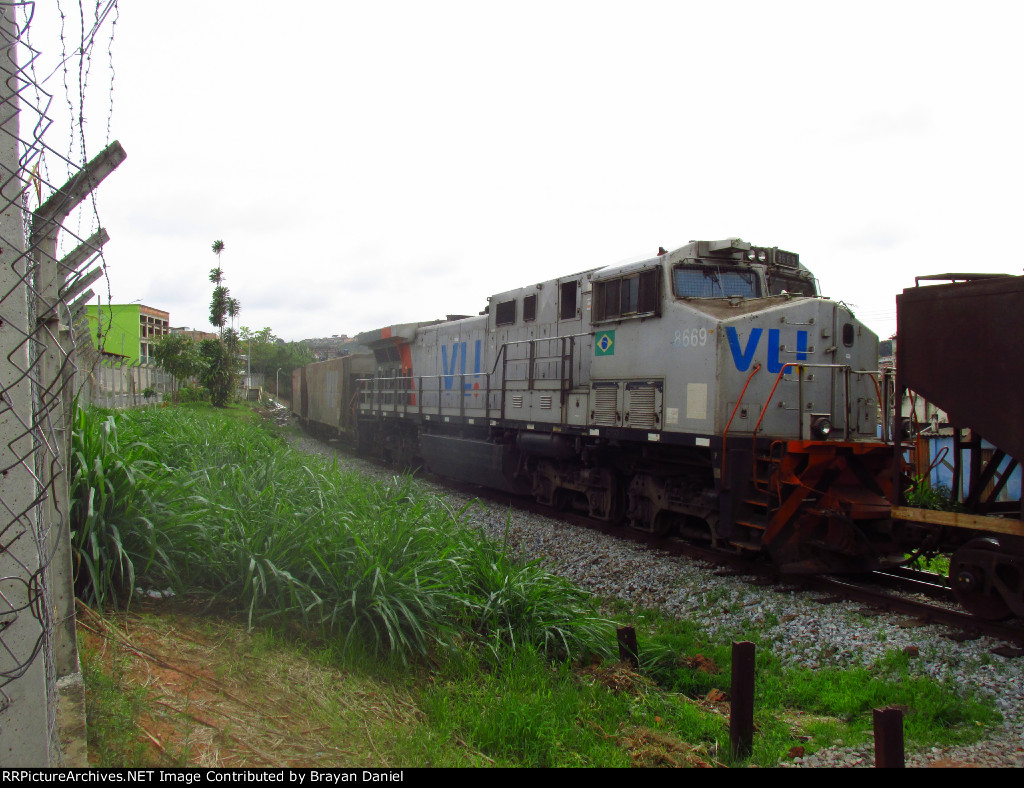 VLI 8669